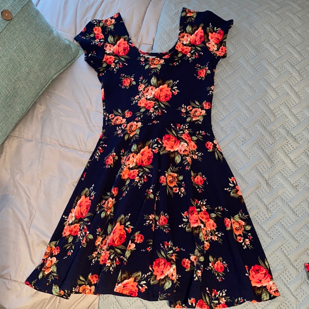 Planet Gold Polyester Juniors Round Neck Cap Sleeve Dress Navy Floral